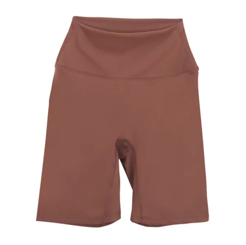 Active wear Mid rise shorts