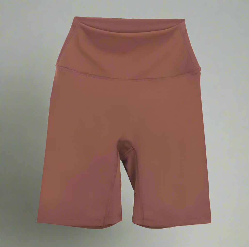 Active wear Mid rise shorts