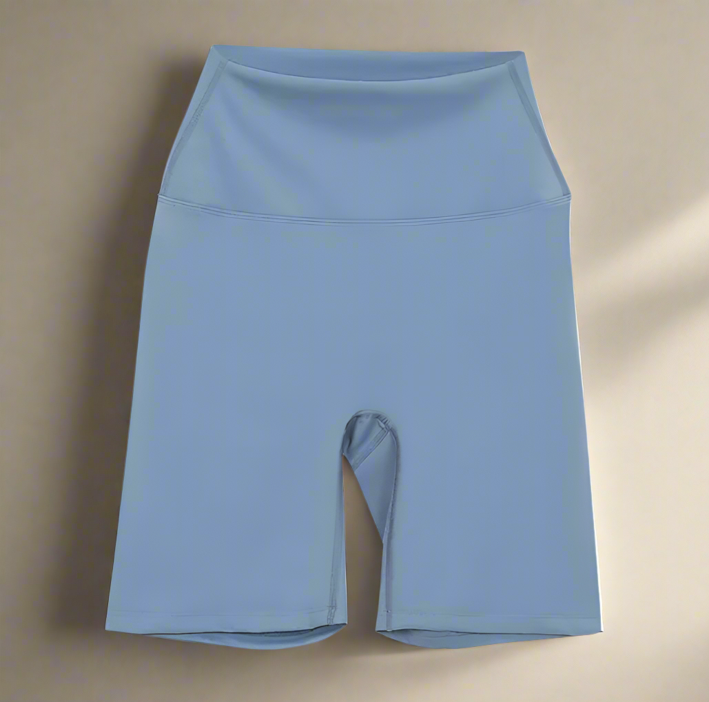 Active wear Mid rise shorts