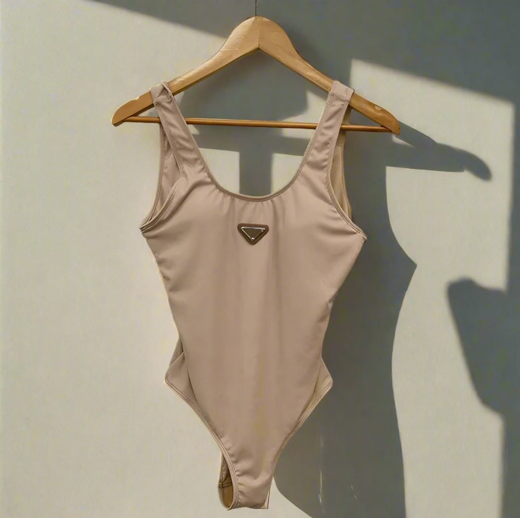 One piece Vs 2 piece T